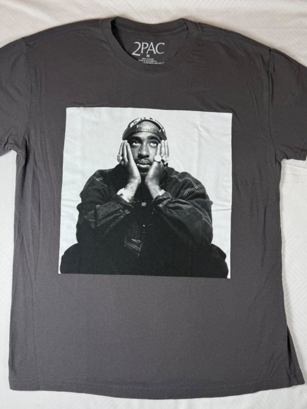 Men’s gray 2PAC graphic t-shirt